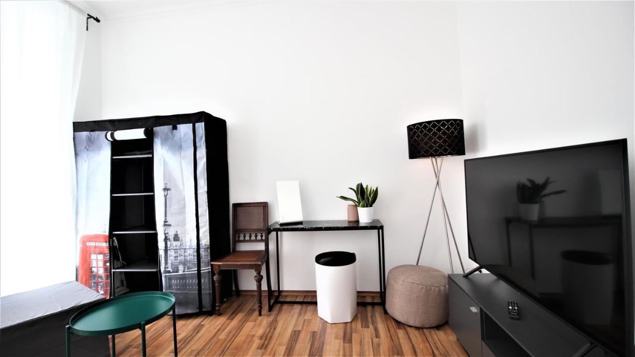 ➤Private Room - Heart Of Downtown With Terrace Wurzburg Ngoại thất bức ảnh